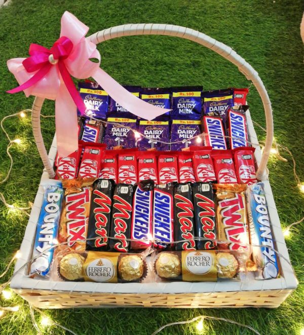 Choco Hamper for Her in Pink