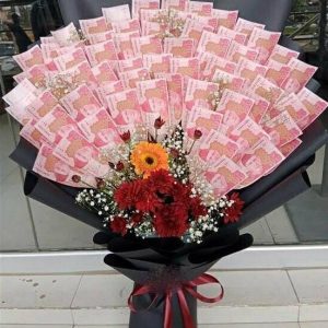 Money Bouquet with Flower