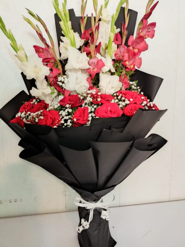 Black Red Theme Bouquet in Medium